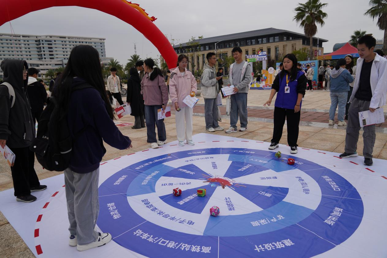 “职业生涯教育”闯关游戏？江西理工大学这场生涯体验之旅反响热烈